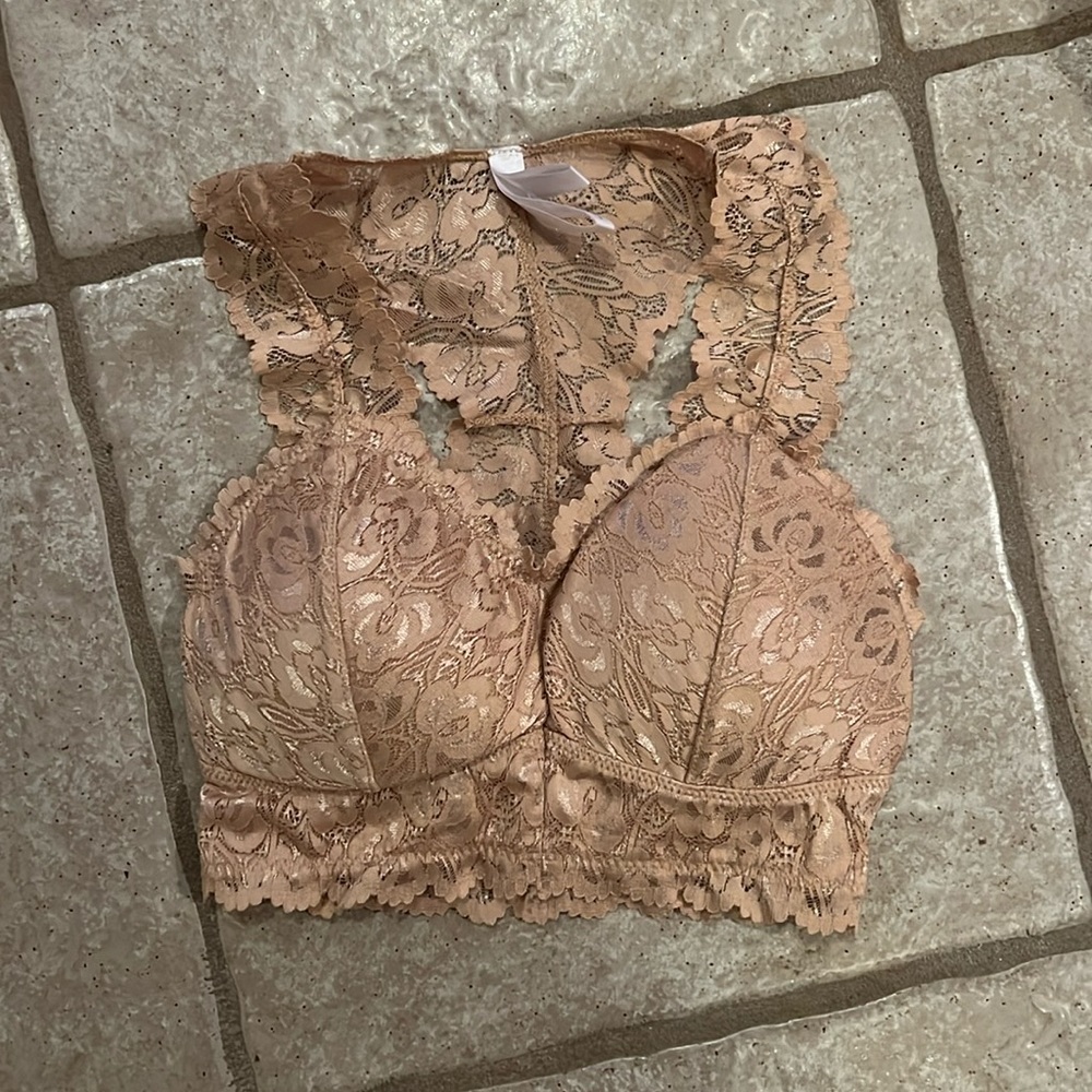 Tan elastic lace razorback bralette (New without tags)
